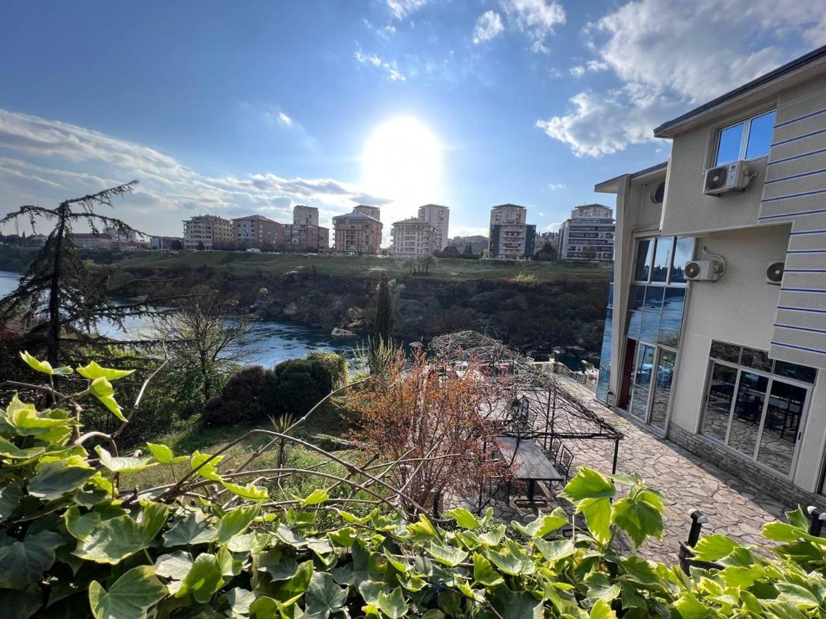 Hotel Ambasador Podgorica Exteriér fotografie