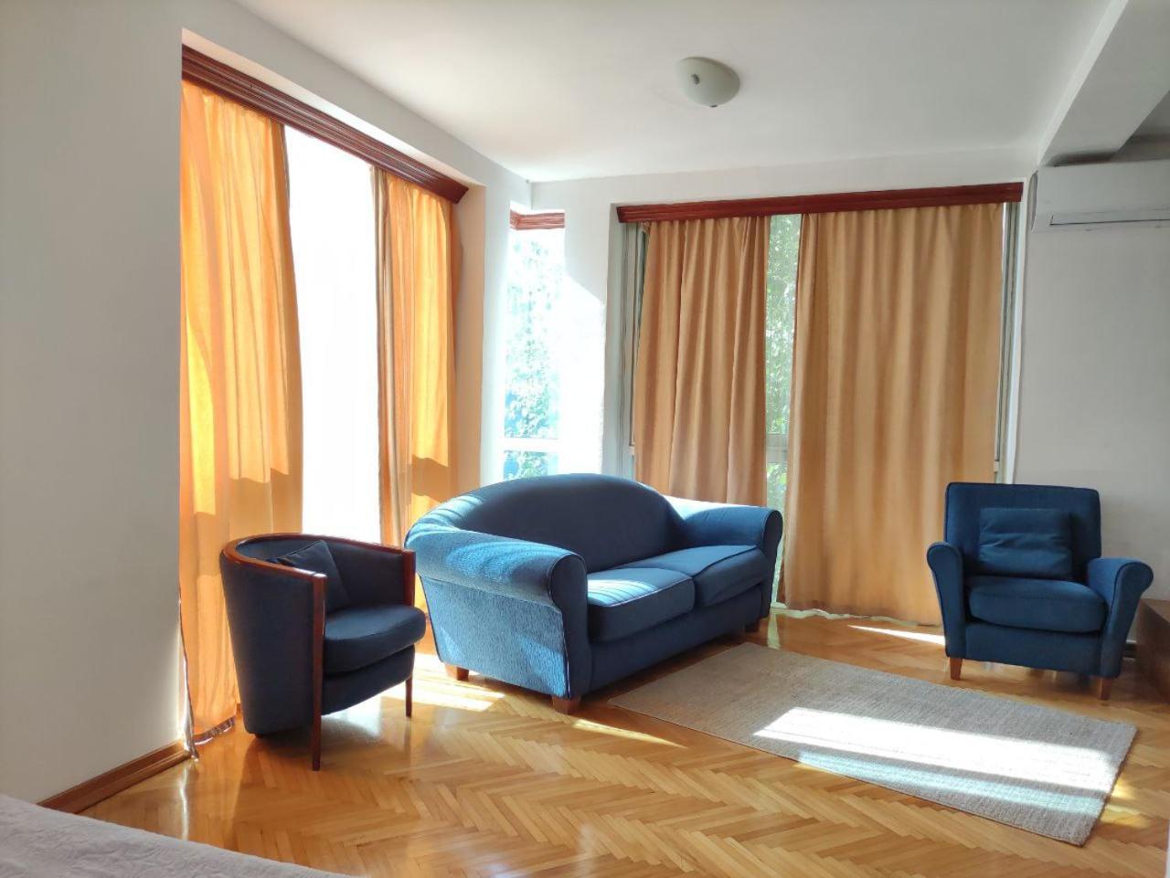 Hotel Ambasador Podgorica Exteriér fotografie