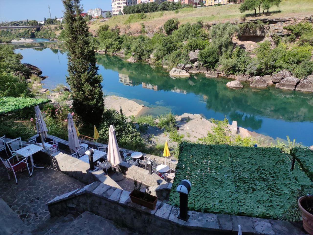 Hotel Ambasador Podgorica Exteriér fotografie